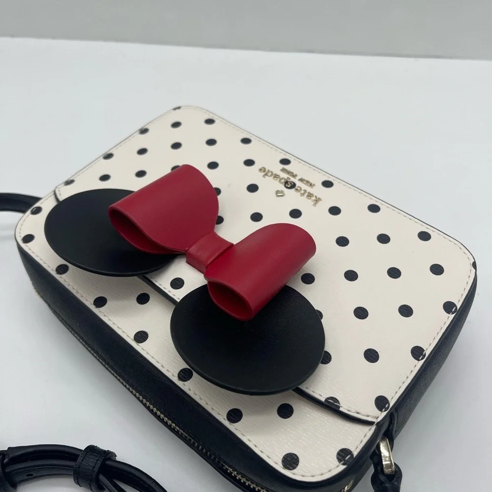 kate spade disney x kate spade new york other minnie mouse camera bag
NWT - Picture 13 of 16